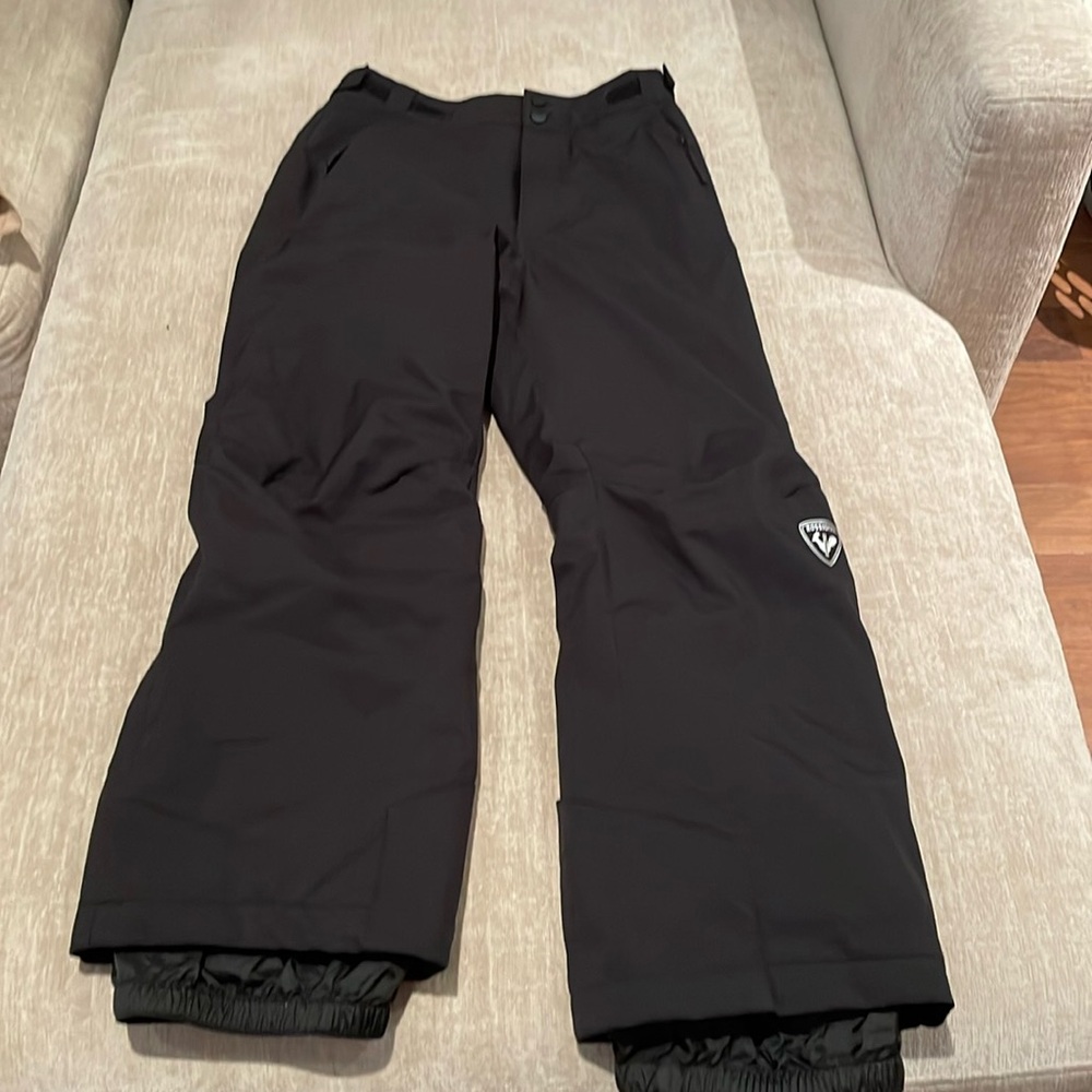 Rossignol Boys size 10 ski pants.   Black